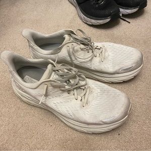 White mens hoka shoes
